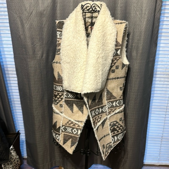 Mossimo Supply Co. Jackets & Blazers - Mossimo Supply Co Faux Fur Wool Blend Southwest Beige Multicolored Vest​​